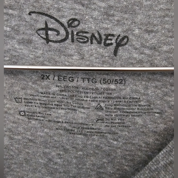 Disney- Mickey Mouse Distressed Gray Graphic T-Shirt - 2X - Picture 3 of 3